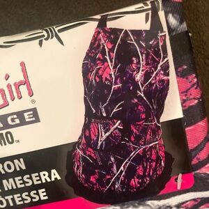 Realtree Muddy Girl Camouflage hostess with the mostest 🥰 apron - Black and Pink